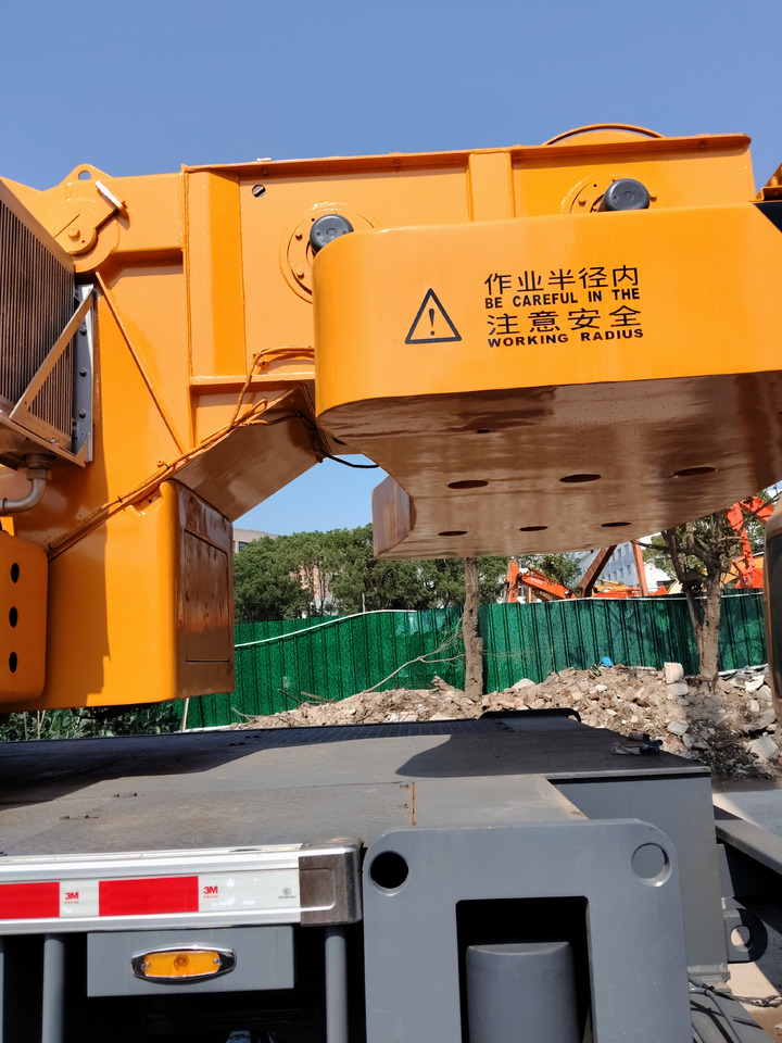 XCMG QY50KⅡ - עגורן נייד: תמונה 5 XCMG QY50KⅡ - עגורן נייד: תמונה 5