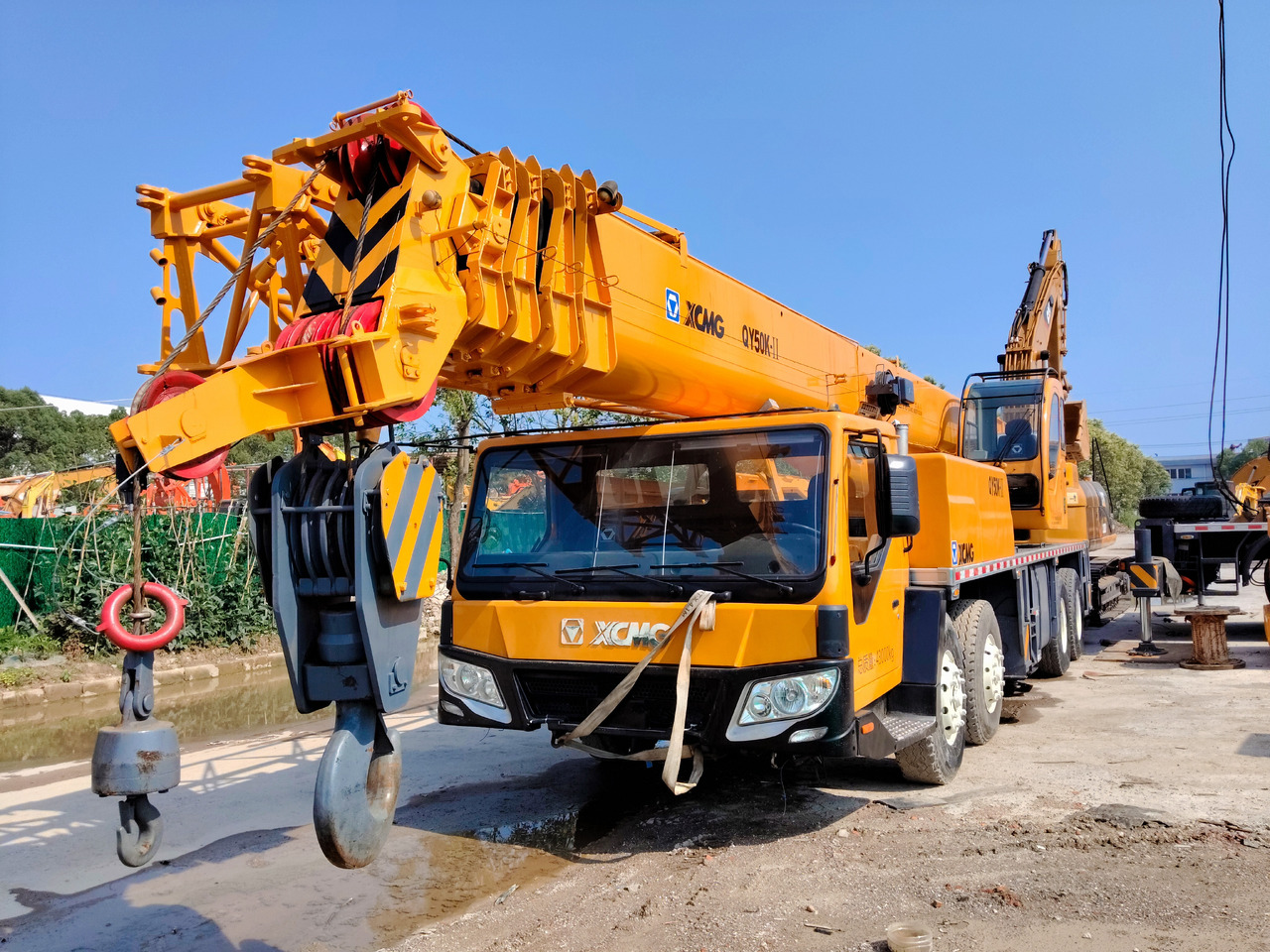 XCMG QY50KⅡ - עגורן נייד: תמונה 1 XCMG QY50KⅡ - עגורן נייד: תמונה 1
