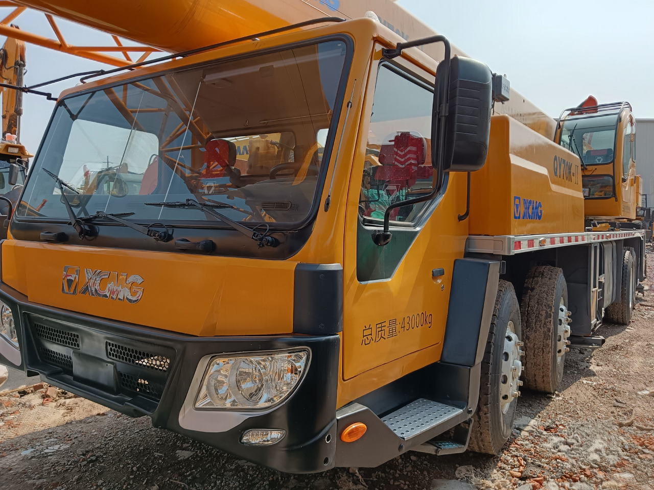 XCMG QY70K 70 TON - עגורן נייד: תמונה 3 XCMG QY70K 70 TON - עגורן נייד: תמונה 3