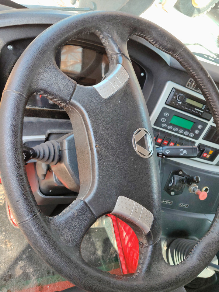 XCMG XCT50K - עגורן נייד: תמונה 5 XCMG XCT50K - עגורן נייד: תמונה 5