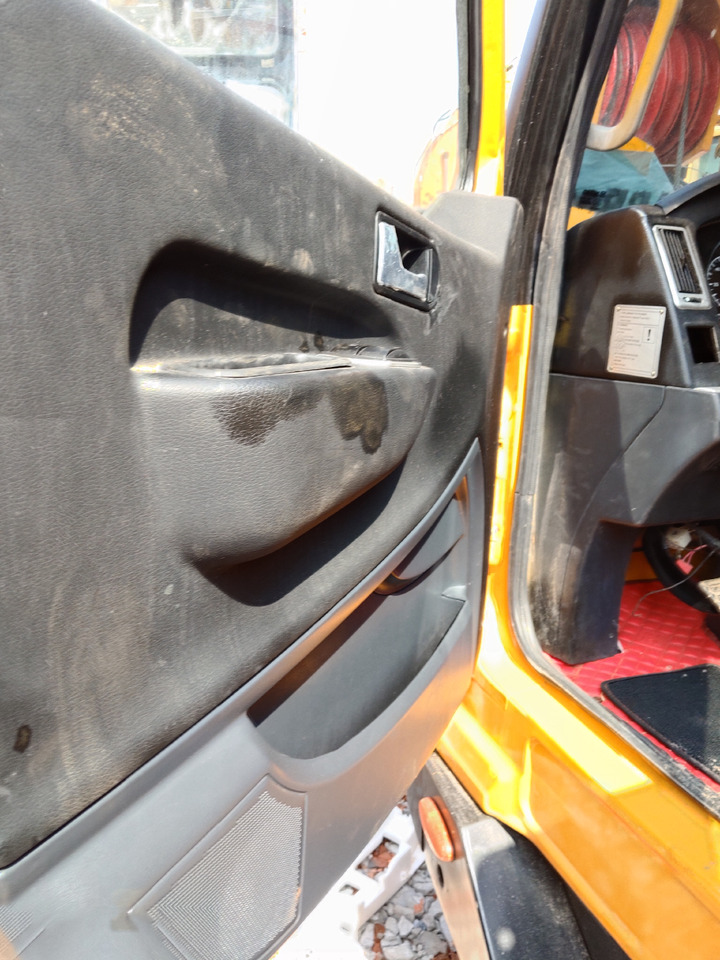 XCMG XCT50K - עגורן נייד: תמונה 2 XCMG XCT50K - עגורן נייד: תמונה 2