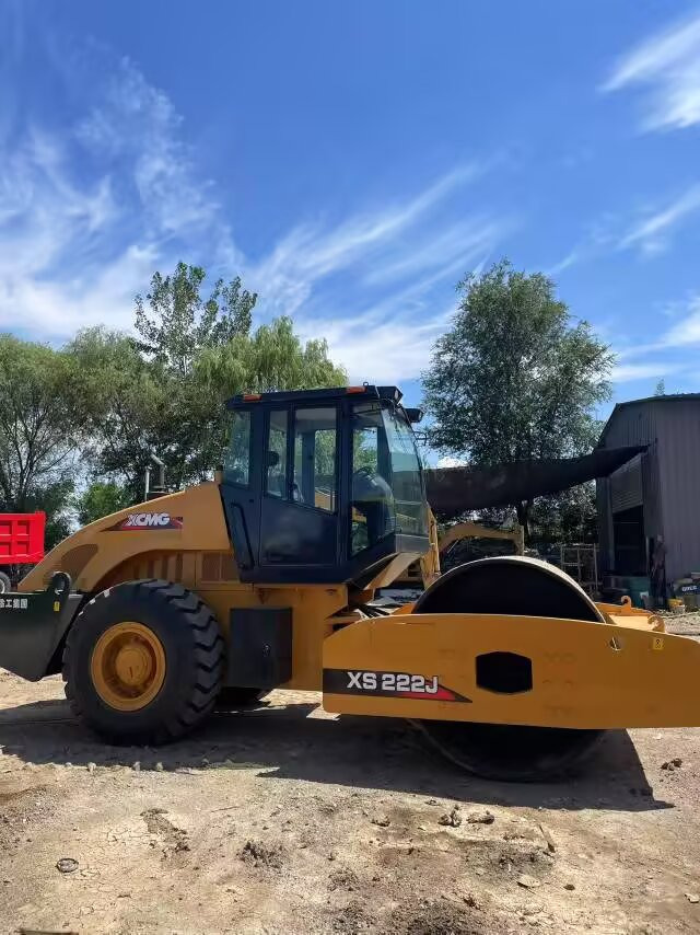 XCMG XS222J - רולר כביש: תמונה 3 XCMG XS222J - רולר כביש: תמונה 3