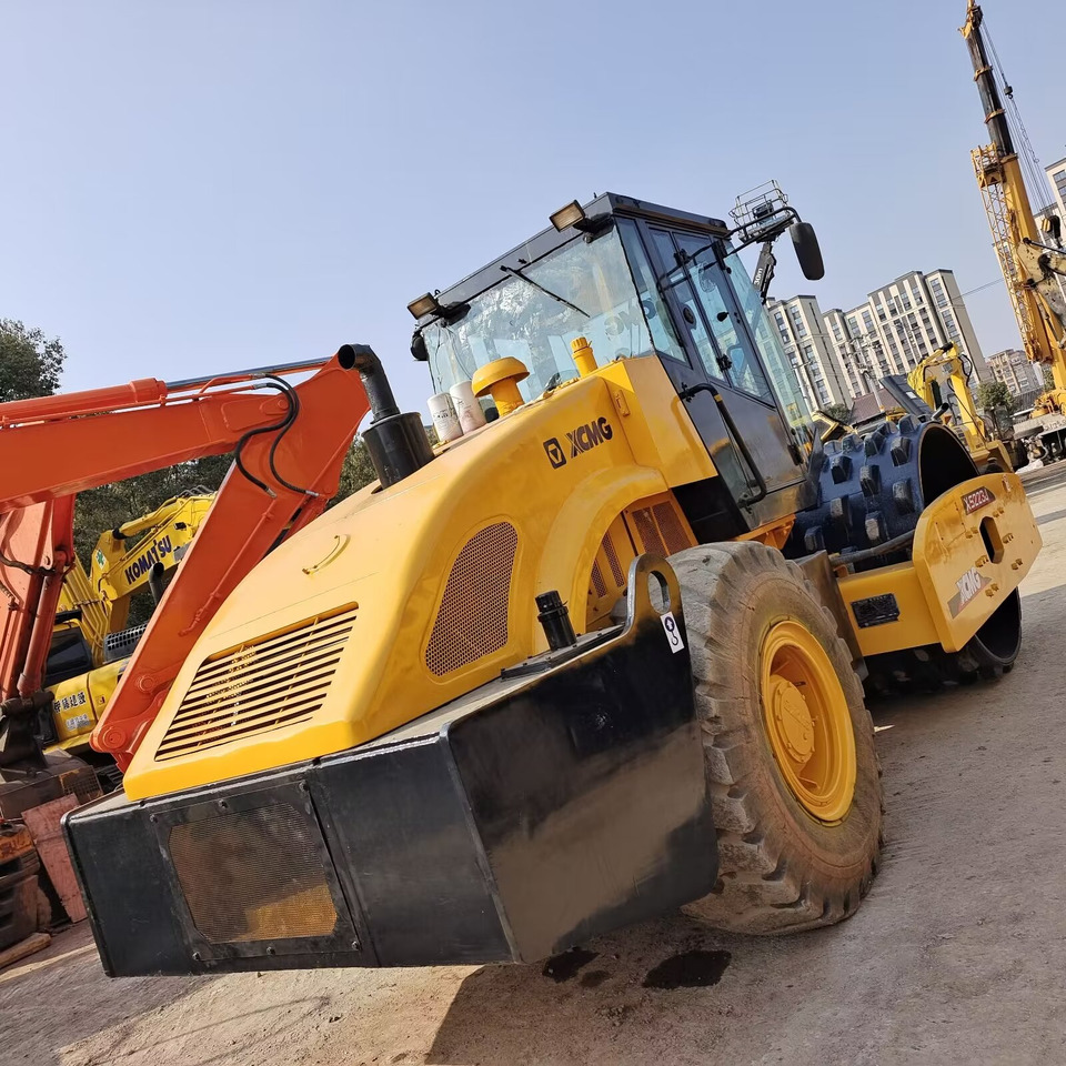 XCMG XS223J - רולר כביש: תמונה 5 XCMG XS223J - רולר כביש: תמונה 5