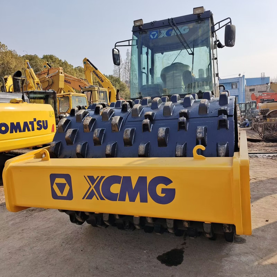 XCMG XS223J - רולר כביש: תמונה 1 XCMG XS223J - רולר כביש: תמונה 1