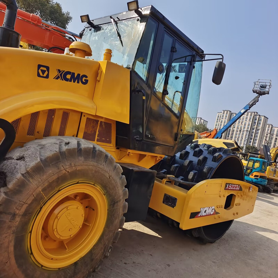 XCMG XS223J - רולר כביש: תמונה 4 XCMG XS223J - רולר כביש: תמונה 4