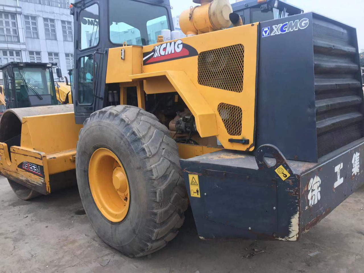 XCMG XS263J - רולר כביש: תמונה 1 XCMG XS263J - רולר כביש: תמונה 1