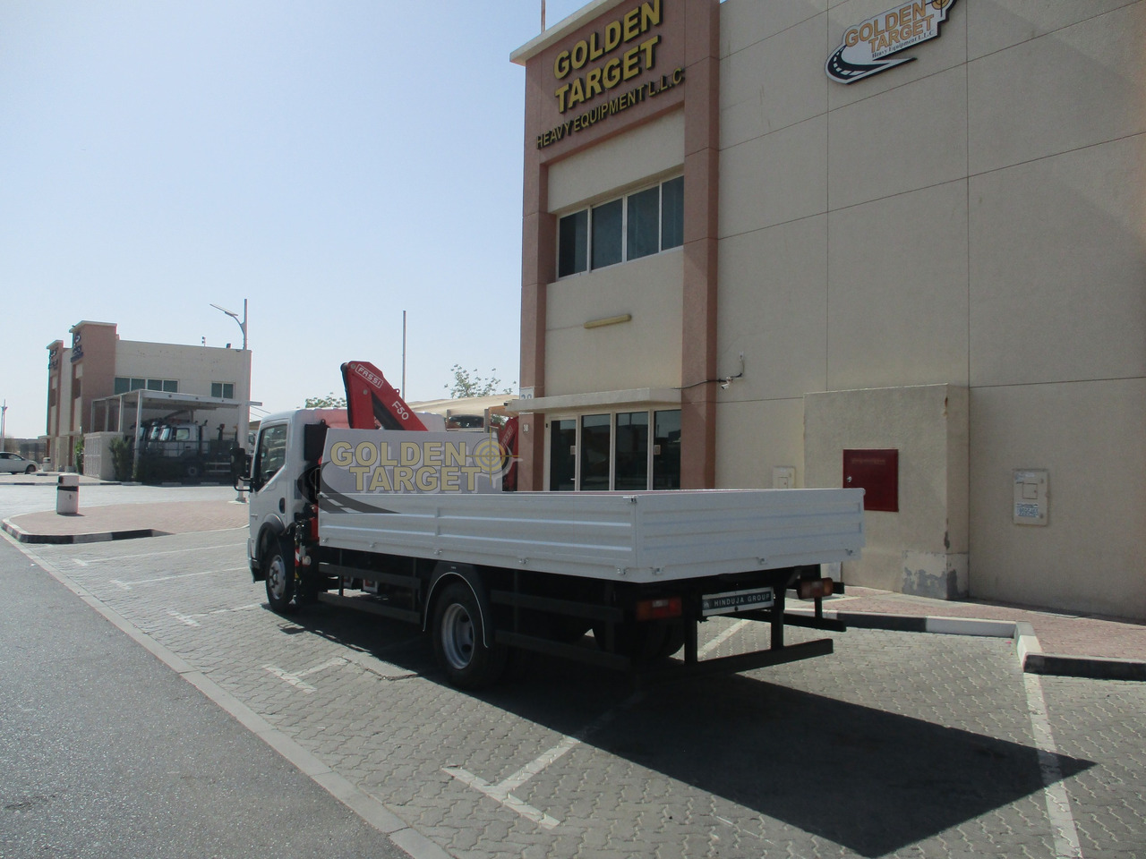 Ashok Leyland PARTNER LX 4x2 with Fassi F50A.022 Crane - משאית מנוף: תמונה 4 Ashok Leyland PARTNER LX 4x2 with Fassi F50A.022 Crane - משאית מנוף: תמונה 4