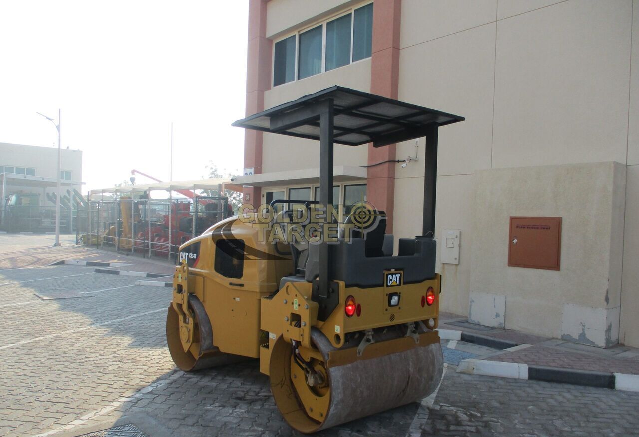 Caterpillar CB34B Double Drum Roller - רולר כביש: תמונה 3 Caterpillar CB34B Double Drum Roller - רולר כביש: תמונה 3