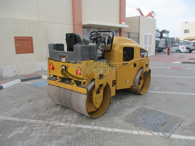 Caterpillar CB34B - רולר חקלאי: תמונה 3 Caterpillar CB34B - רולר חקלאי: תמונה 3