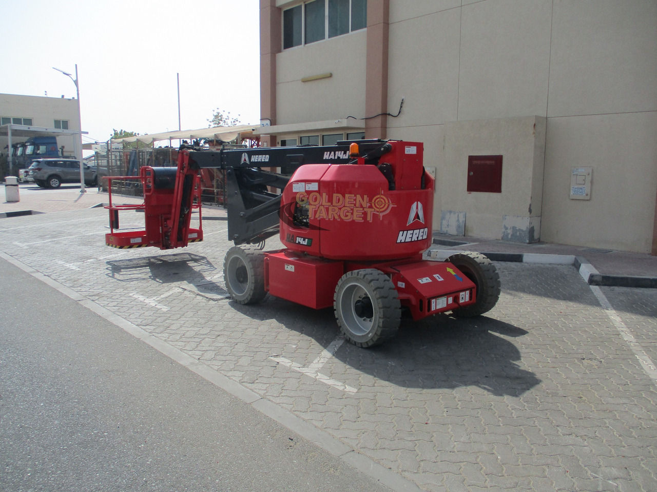 Hered HA14JE Electric Articulating Boom Lift - זרוע מרפקי: תמונה 3 Hered HA14JE Electric Articulating Boom Lift - זרוע מרפקי: תמונה 3