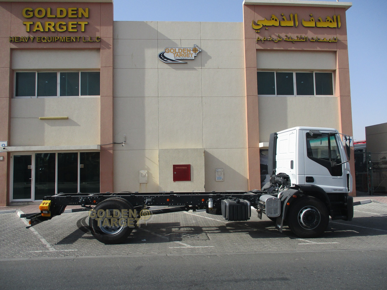 IVECO EUROCARGO 180E28 4x2 Chassis - משאית עם שלדת תא: תמונה 5 IVECO EUROCARGO 180E28 4x2 Chassis - משאית עם שלדת תא: תמונה 5