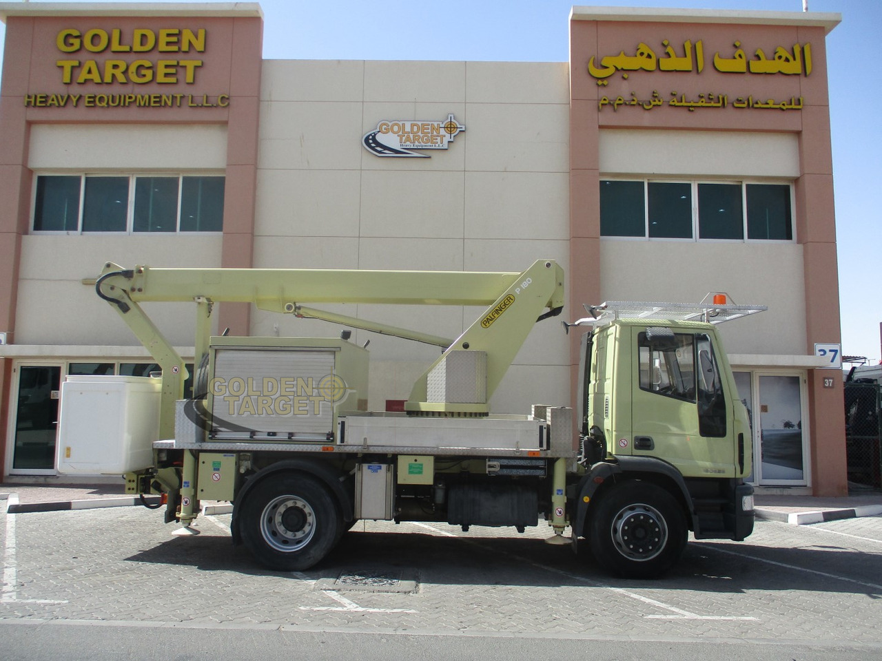 Iveco EURO CARGO 180E28 4x2 PALFINGER P180 Manlift - פלטפורמה אווירית מותקנת על משאית: תמונה 5 Iveco EURO CARGO 180E28 4x2 PALFINGER P180 Manlift - פלטפורמה אווירית מותקנת על משאית: תמונה 5