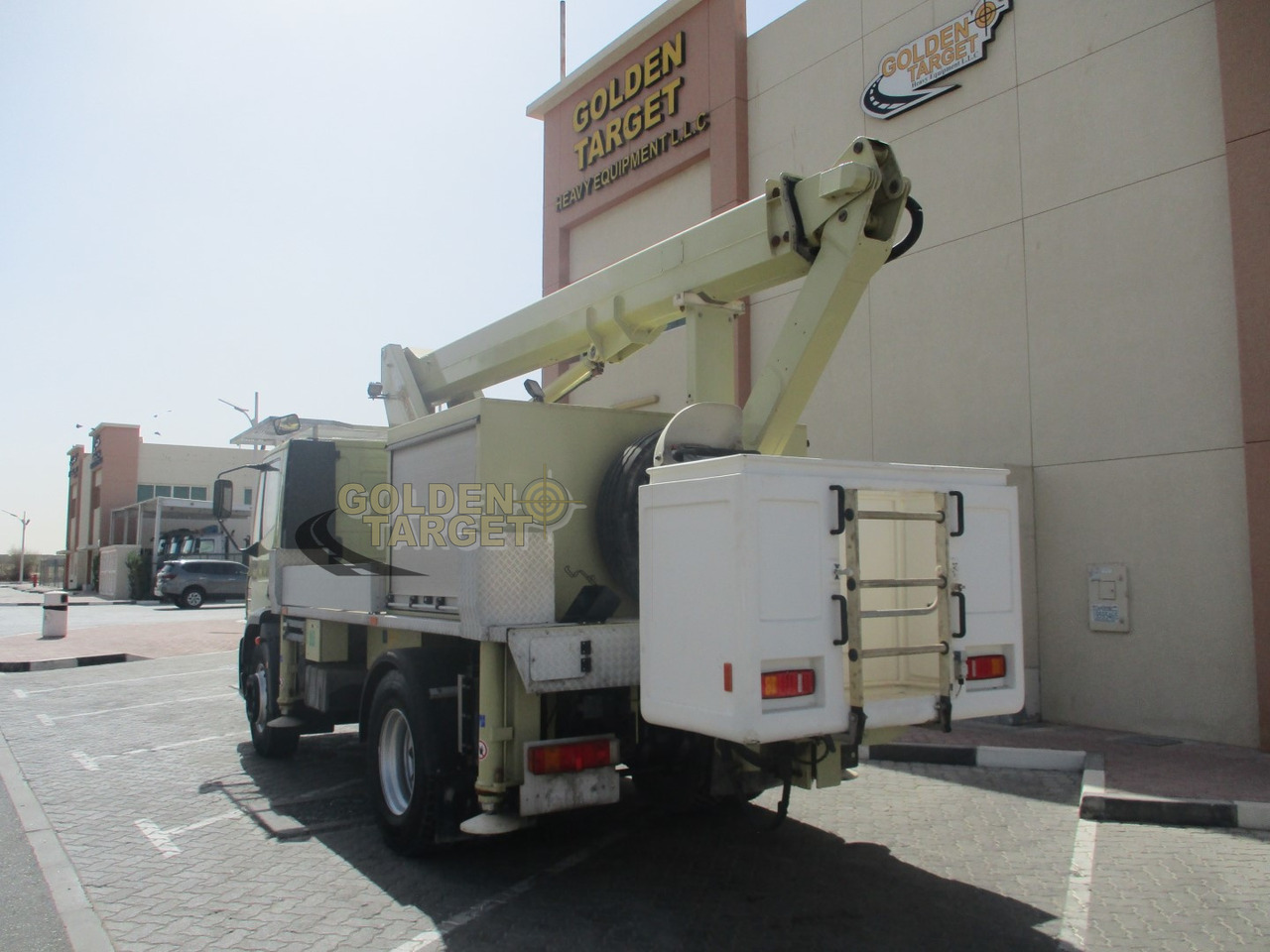 Iveco EURO CARGO 180E28 4x2 PALFINGER P180 Manlift - פלטפורמה אווירית מותקנת על משאית: תמונה 4 Iveco EURO CARGO 180E28 4x2 PALFINGER P180 Manlift - פלטפורמה אווירית מותקנת על משאית: תמונה 4