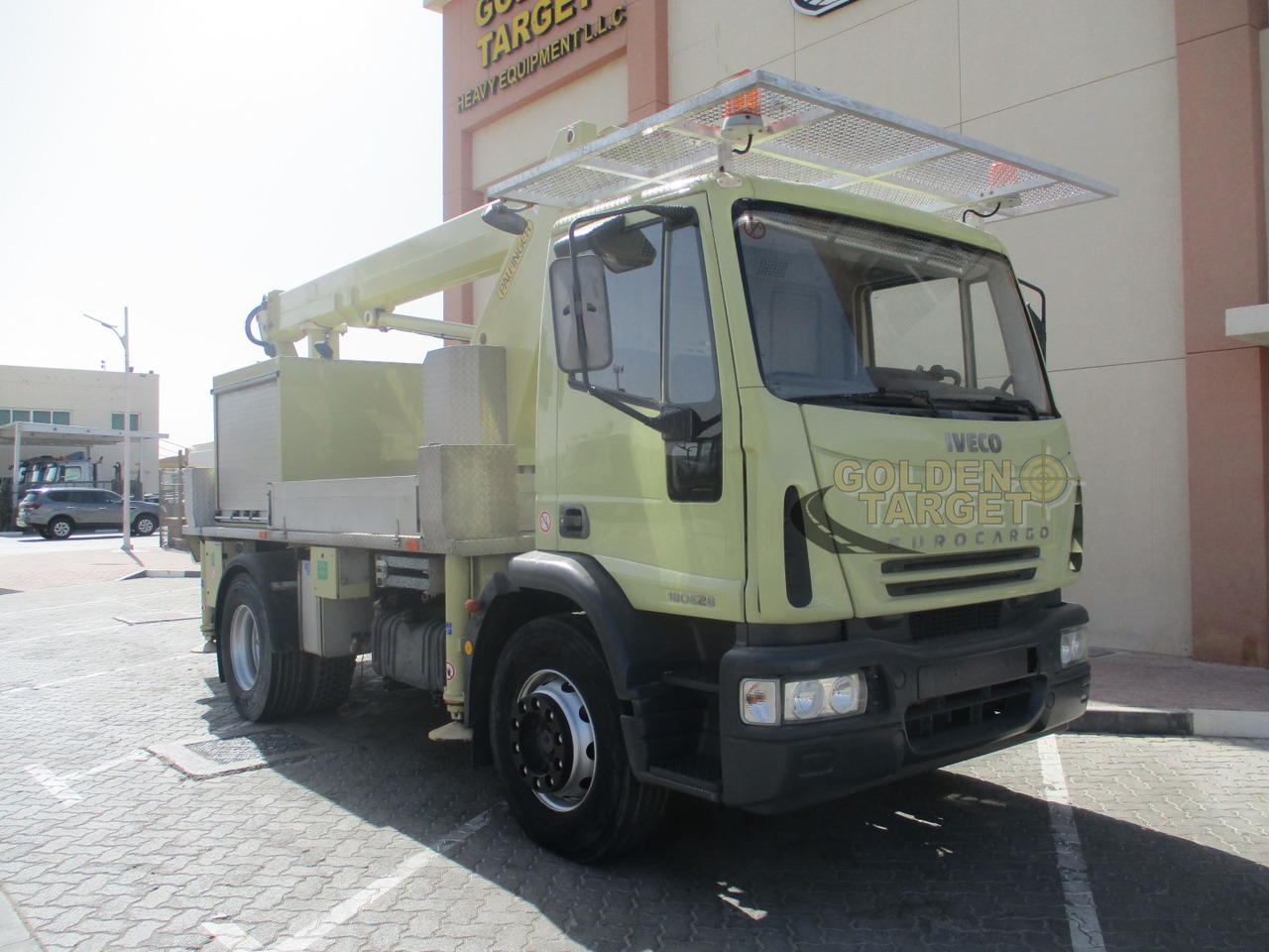 Iveco EURO CARGO 180E28 4x2 PALFINGER P180 Manlift - פלטפורמה אווירית מותקנת על משאית: תמונה 1 Iveco EURO CARGO 180E28 4x2 PALFINGER P180 Manlift - פלטפורמה אווירית מותקנת על משאית: תמונה 1