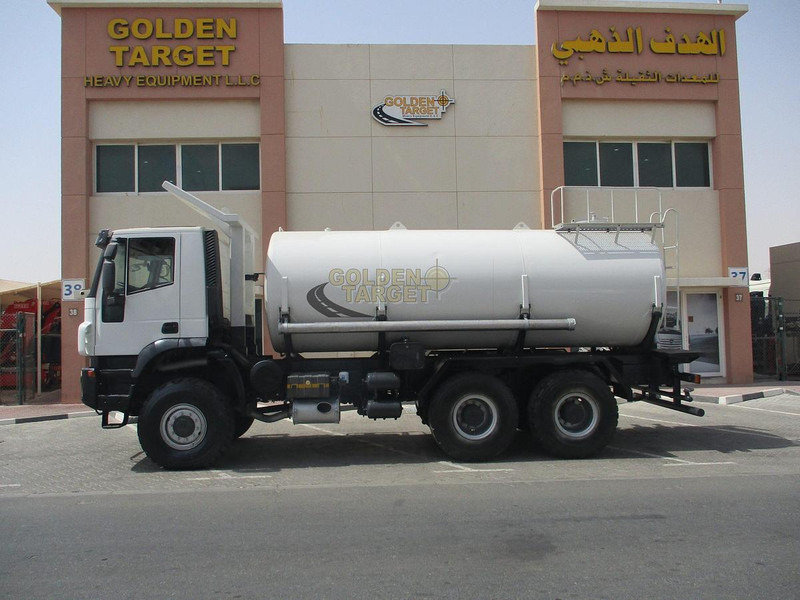 Iveco TRAKKER 380 - משאית מכל: תמונה 5 Iveco TRAKKER 380 - משאית מכל: תמונה 5