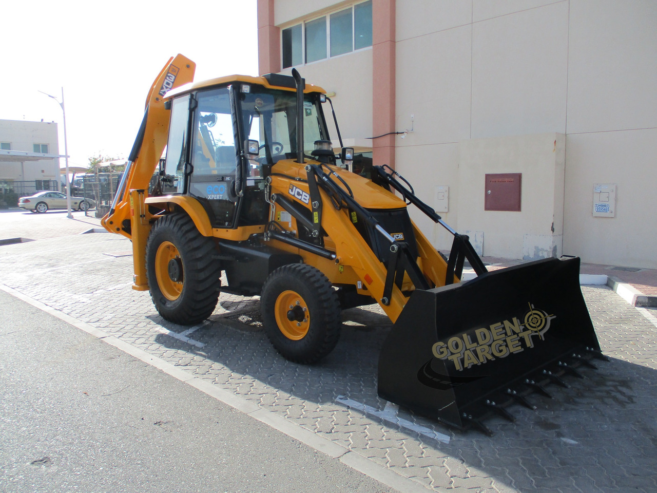 JCB 3DX PLUS 4×2 BACKHOE LOADER - מחפרון: תמונה 1 JCB 3DX PLUS 4×2 BACKHOE LOADER - מחפרון: תמונה 1