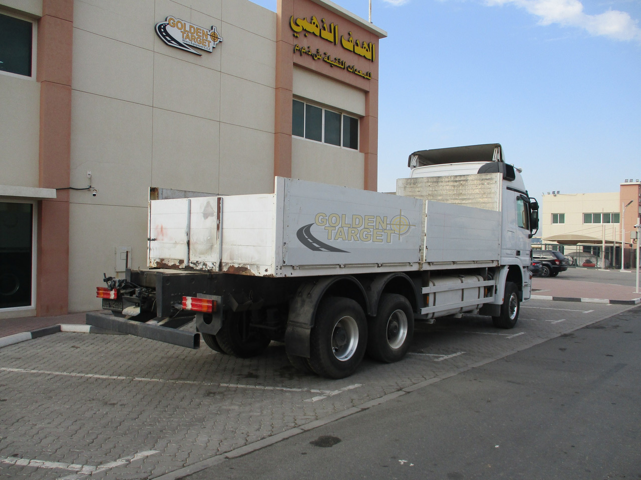 MERCEDES-BENZ ACTROS 3354 6x6 Chassis Truck - משאית עם שלדת תא: תמונה 3 MERCEDES-BENZ ACTROS 3354 6x6 Chassis Truck - משאית עם שלדת תא: תמונה 3