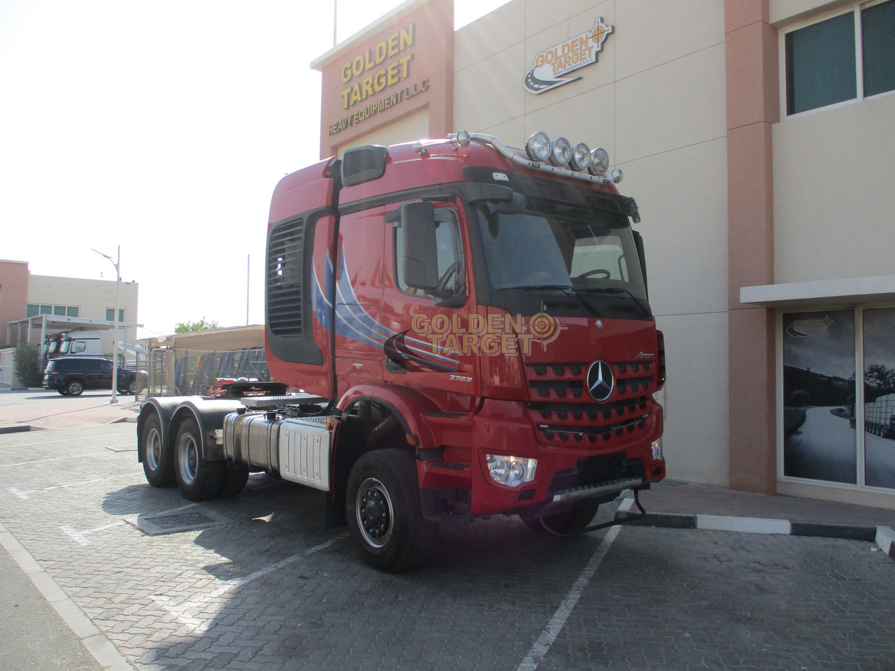 MERCEDES-BENZ Arocs 3363 6x6 Head Truck - יחידת טרקטור: תמונה 1 MERCEDES-BENZ Arocs 3363 6x6 Head Truck - יחידת טרקטור: תמונה 1