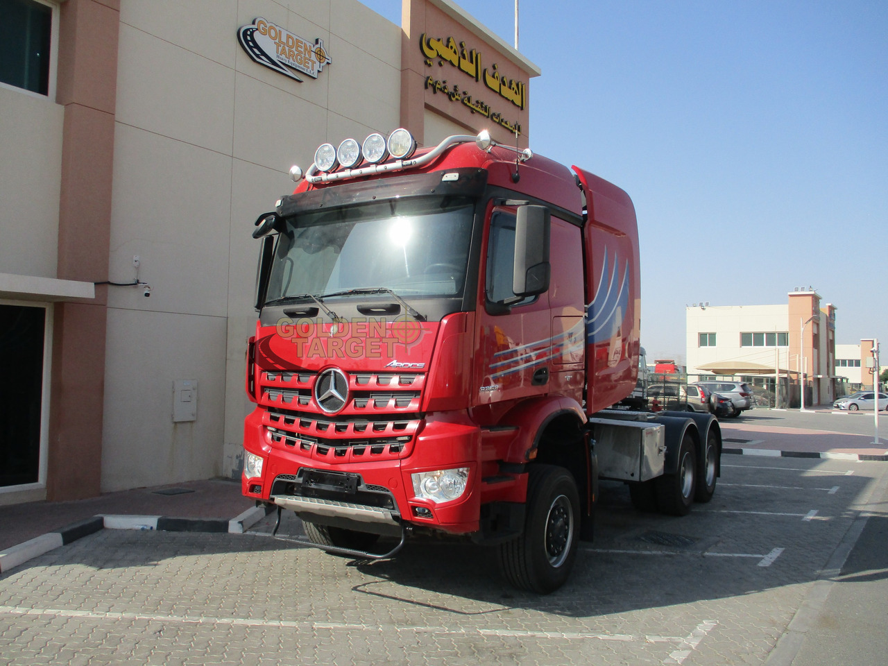 MERCEDES-BENZ Arocs 3363 6x6 Head Truck - יחידת טרקטור: תמונה 2 MERCEDES-BENZ Arocs 3363 6x6 Head Truck - יחידת טרקטור: תמונה 2