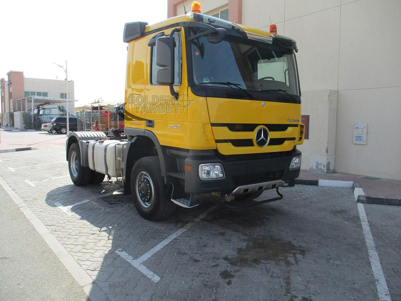 Mercedes-Benz Actros 2048 - משאית: תמונה 1 Mercedes-Benz Actros 2048 - משאית: תמונה 1