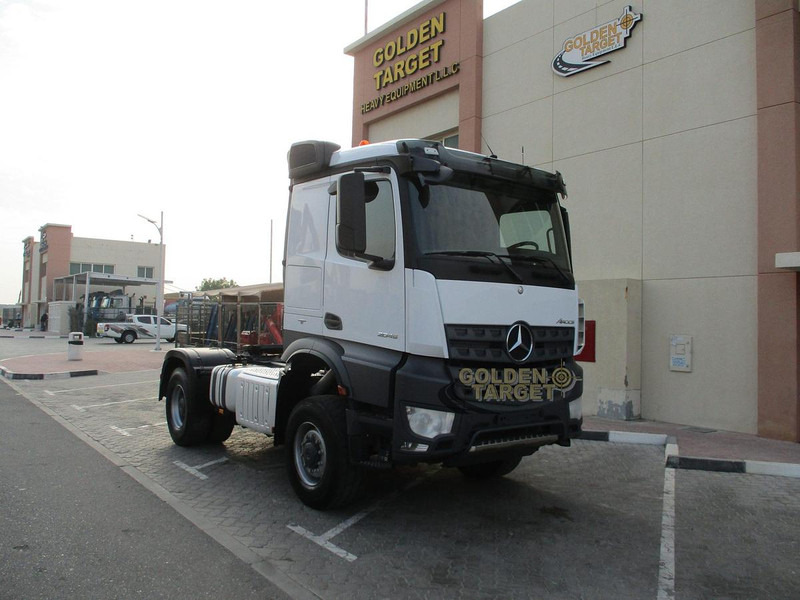 Mercedes-Benz Arocs 2045 - משאית: תמונה 1 Mercedes-Benz Arocs 2045 - משאית: תמונה 1