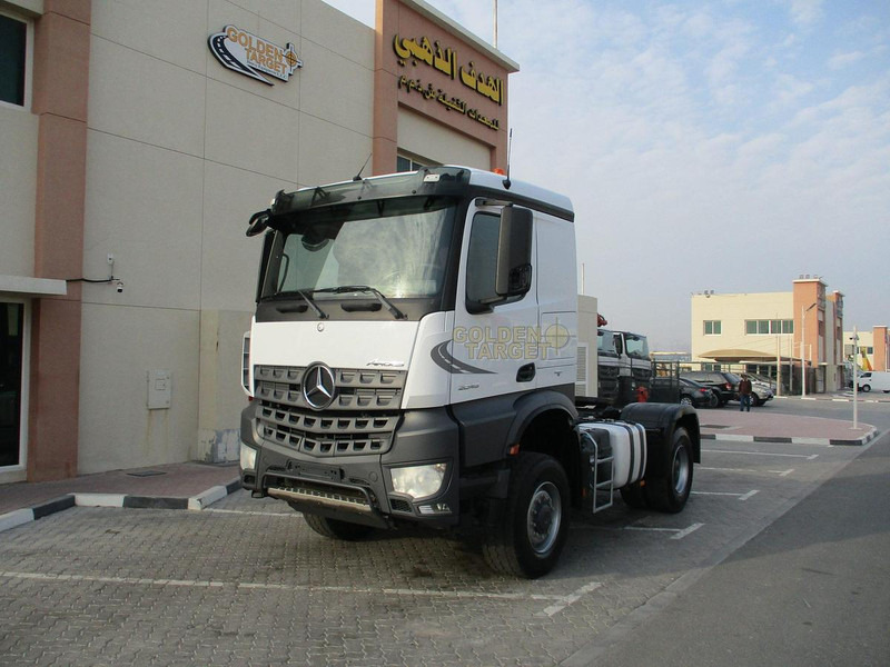 Mercedes-Benz Arocs 2045 - משאית: תמונה 2 Mercedes-Benz Arocs 2045 - משאית: תמונה 2