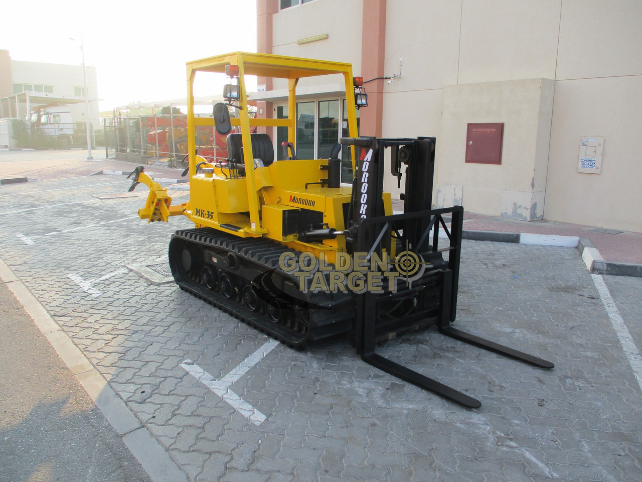 Morooka MK35 Tracks Forklift - מלגזת סולר: תמונה 1 Morooka MK35 Tracks Forklift - מלגזת סולר: תמונה 1