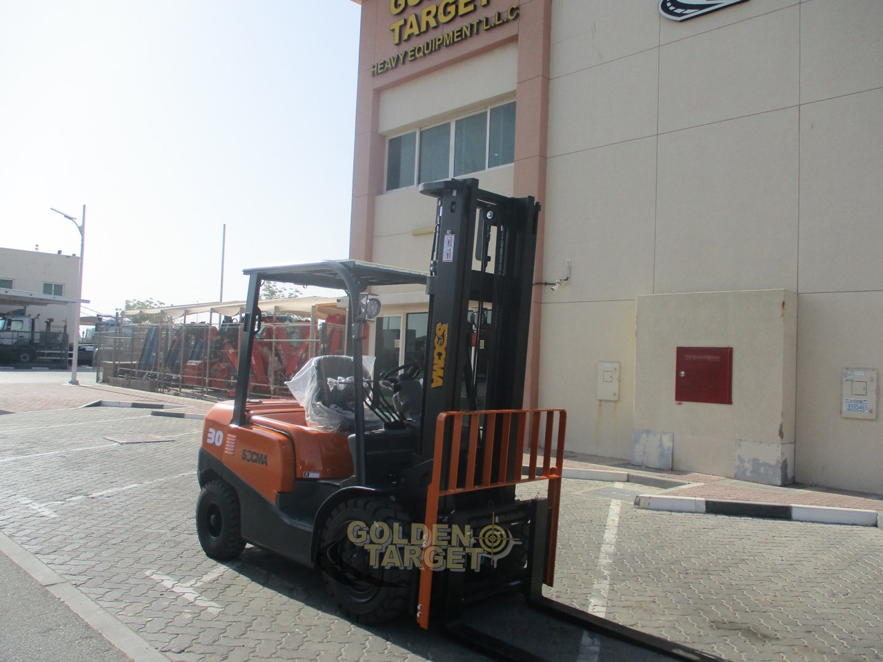 SOCMA HNF-30 Forklift - מלגזת סולר: תמונה 1 SOCMA HNF-30 Forklift - מלגזת סולר: תמונה 1