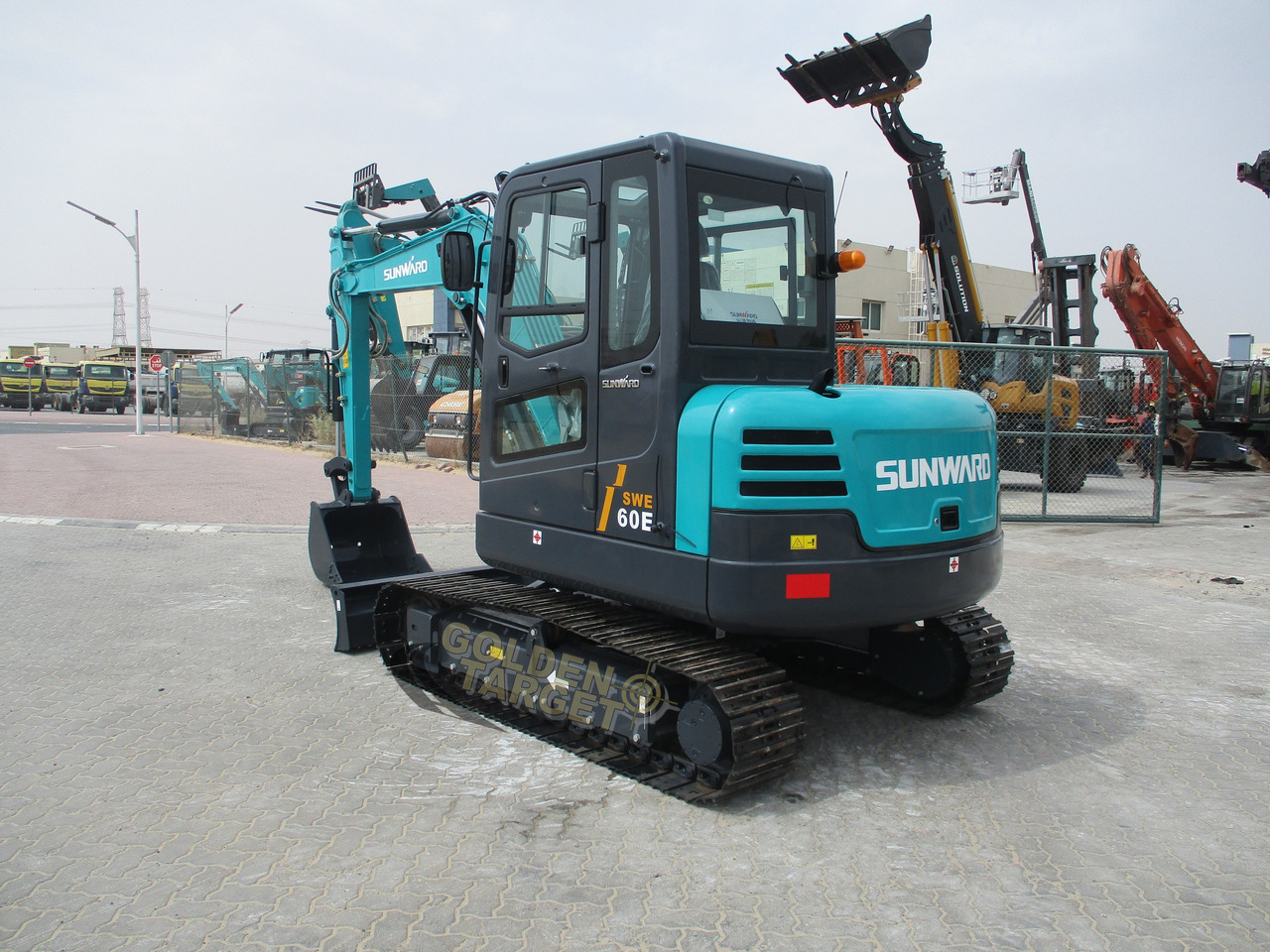 SUNWARD SWE60E Mini Hydraulic Excavator - מיני מחפר: תמונה 4 SUNWARD SWE60E Mini Hydraulic Excavator - מיני מחפר: תמונה 4