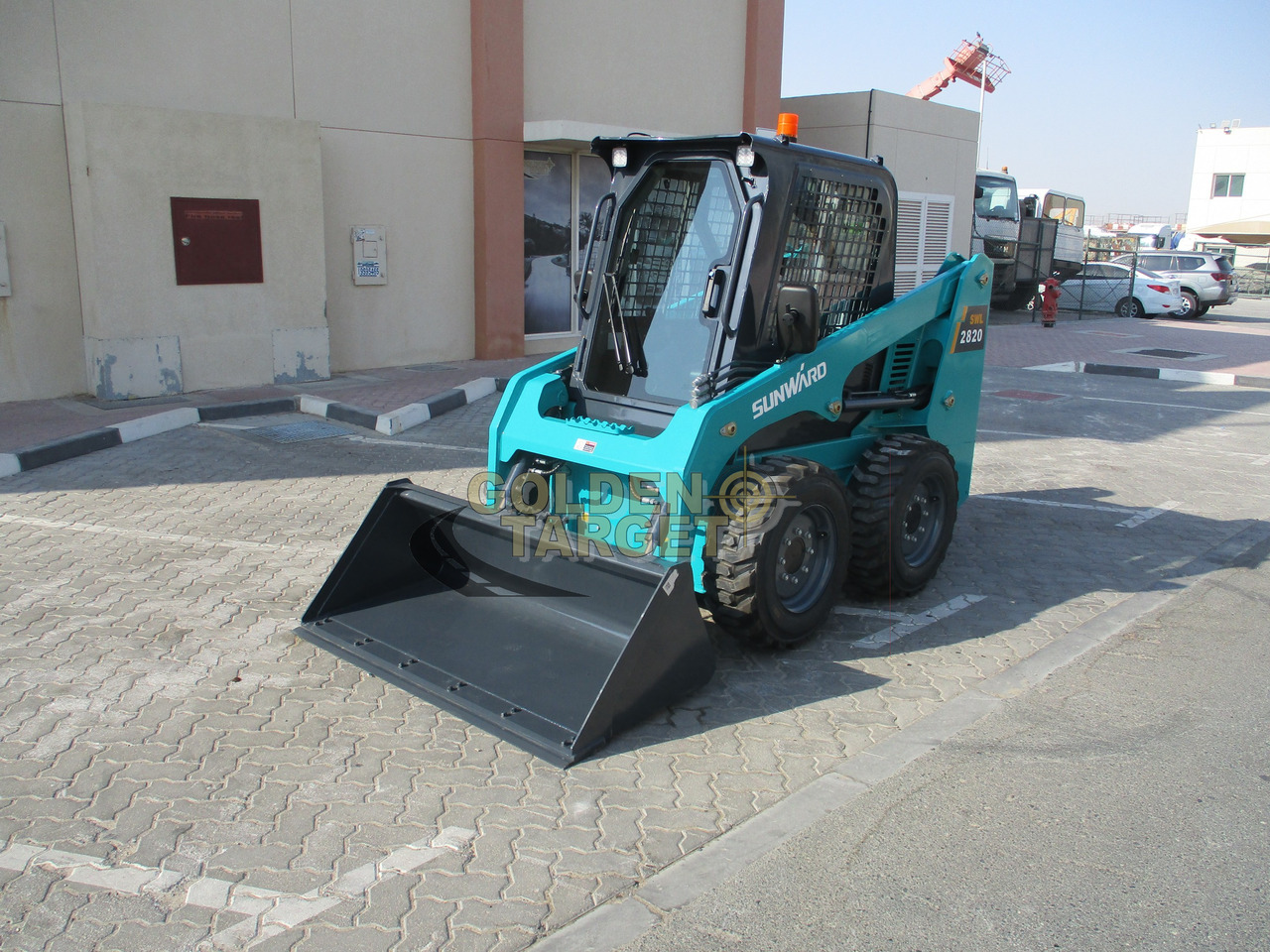 SUNWARD SWL 2820 Skid Steer Loader - מעמיס היגוי החלקה: תמונה 2 SUNWARD SWL 2820 Skid Steer Loader - מעמיס היגוי החלקה: תמונה 2