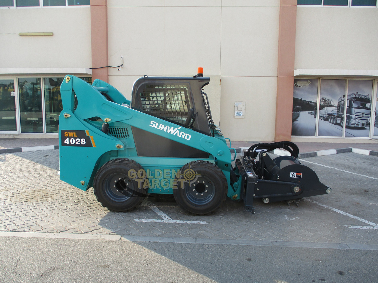 SUNWARD SWL 4028 Skid Steer Milling Machine - מעמיס היגוי החלקה: תמונה 2 SUNWARD SWL 4028 Skid Steer Milling Machine - מעמיס היגוי החלקה: תמונה 2