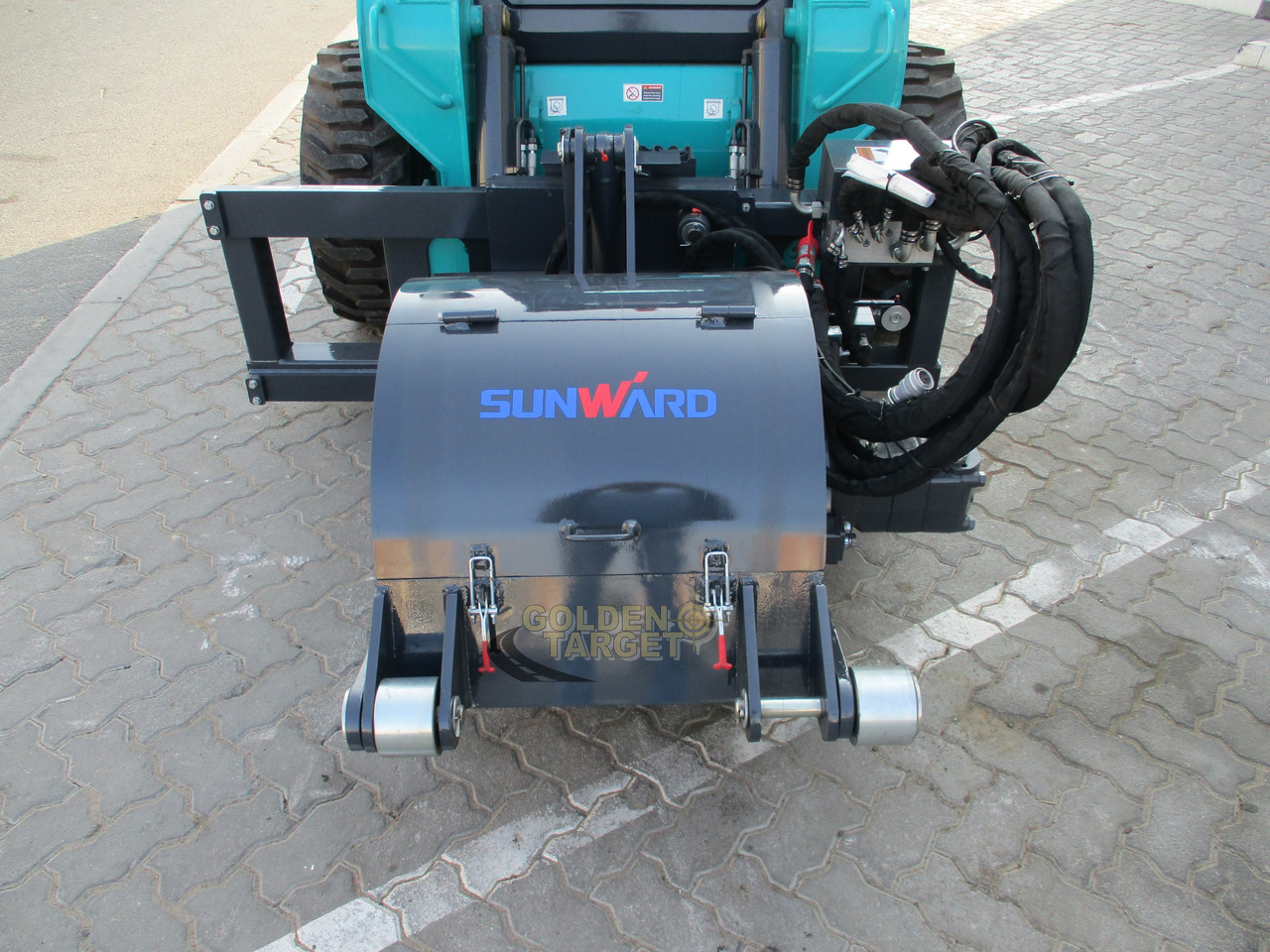 SUNWARD SWL 4028 Skid Steer Milling Machine - מעמיס היגוי החלקה: תמונה 4 SUNWARD SWL 4028 Skid Steer Milling Machine - מעמיס היגוי החלקה: תמונה 4