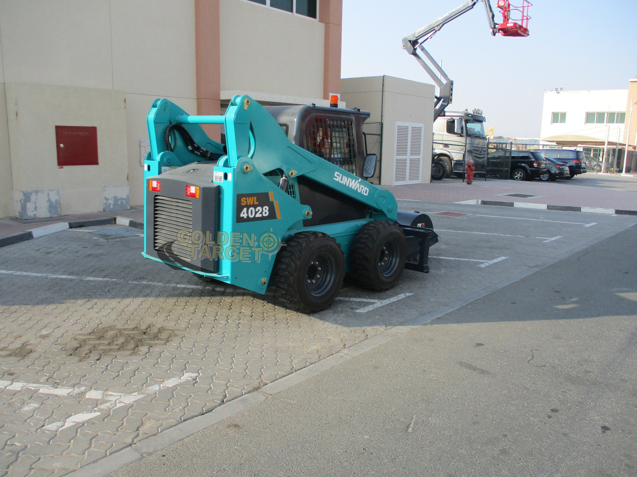 SUNWARD SWL 4028 Skid Steer Milling Machine - מעמיס היגוי החלקה: תמונה 3 SUNWARD SWL 4028 Skid Steer Milling Machine - מעמיס היגוי החלקה: תמונה 3