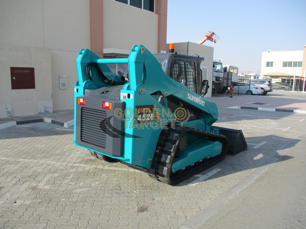 SUNWARD SWTL 4528 Rubber Tracks Skid Steer - מעמיס היגוי החלקה: תמונה 3 SUNWARD SWTL 4528 Rubber Tracks Skid Steer - מעמיס היגוי החלקה: תמונה 3