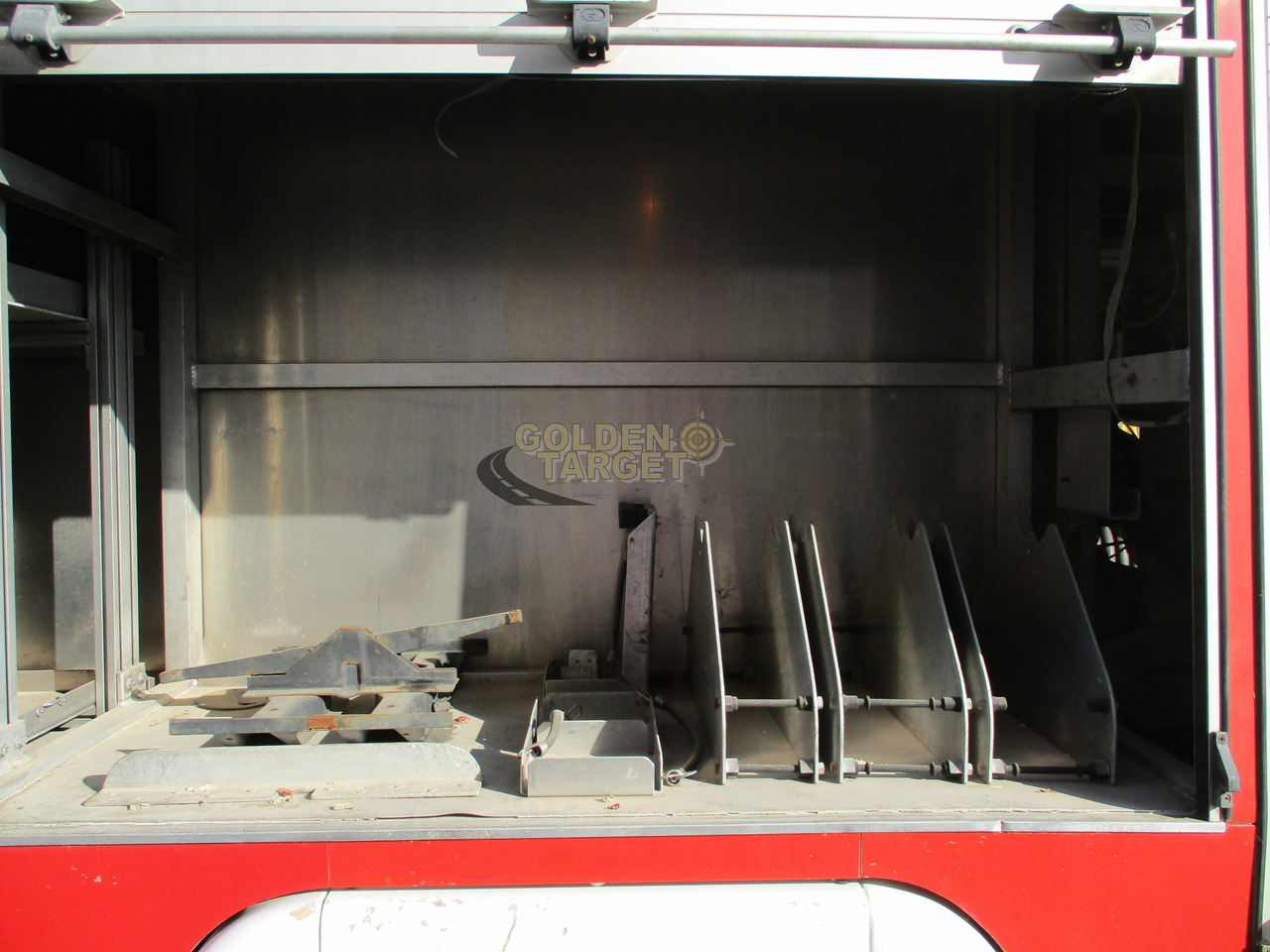 משאית אש Scania 94G 4x2 Fire Truck: תמונה 12 משאית אש Scania 94G 4x2 Fire Truck: תמונה 12