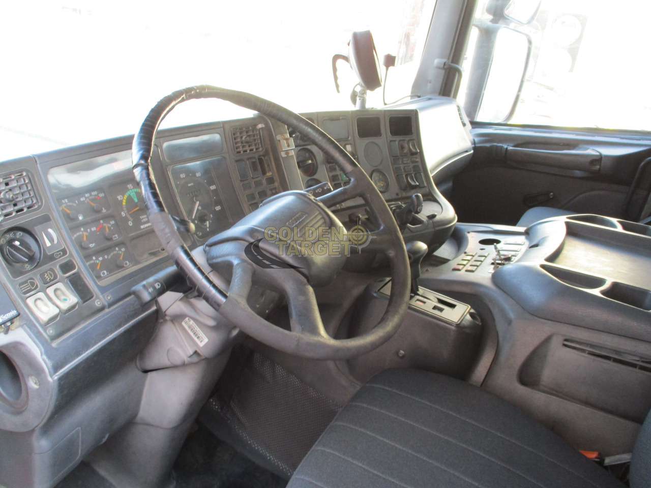 משאית אש Scania 94G 4x2 Fire Truck: תמונה 20 משאית אש Scania 94G 4x2 Fire Truck: תמונה 20