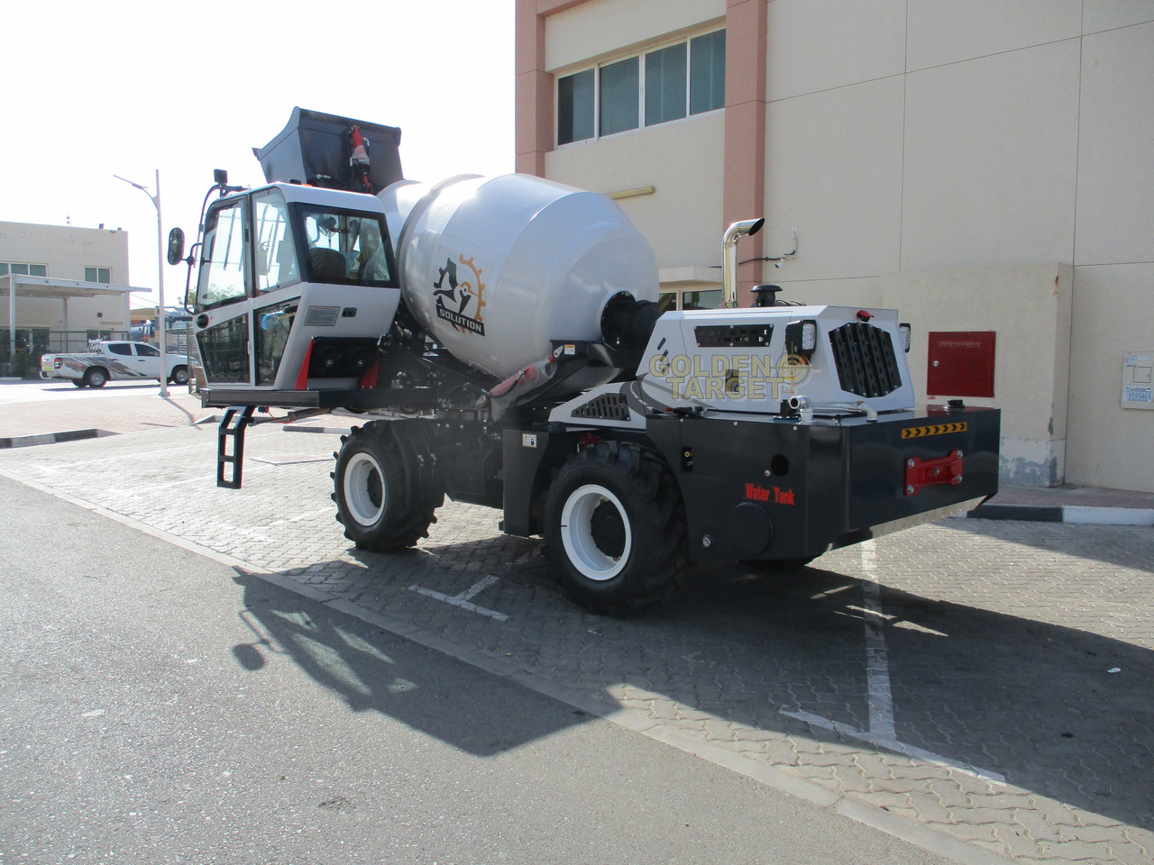 Solution H25 Self Loading Mixer - משאית מערבלת בטון: תמונה 4 Solution H25 Self Loading Mixer - משאית מערבלת בטון: תמונה 4