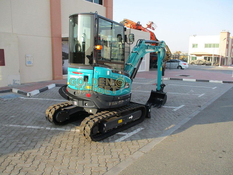 Sunward SWE25UF Mini Excavator - מחפר: תמונה 3 Sunward SWE25UF Mini Excavator - מחפר: תמונה 3