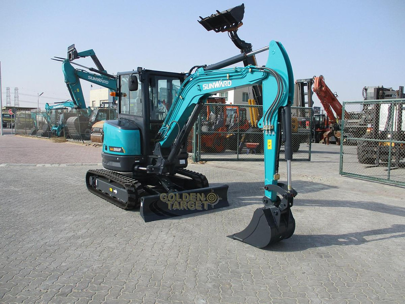 Sunward SWE35UF Mini Excavator - מחפר: תמונה 1 Sunward SWE35UF Mini Excavator - מחפר: תמונה 1
