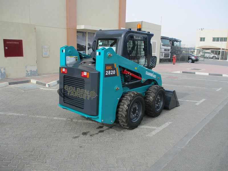 Sunward SWL 2820 Skid Steer Loader - מעמיס: תמונה 3 Sunward SWL 2820 Skid Steer Loader - מעמיס: תמונה 3