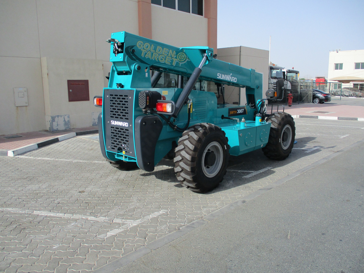 Sunward SWTH3007 4×4 Telehandler - מפעיל טלסקופי: תמונה 3 Sunward SWTH3007 4×4 Telehandler - מפעיל טלסקופי: תמונה 3