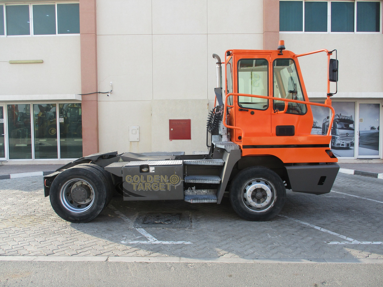 Terberg YT222 4x2 Terminal Truck - טרקטור מסוף: תמונה 5 Terberg YT222 4x2 Terminal Truck - טרקטור מסוף: תמונה 5