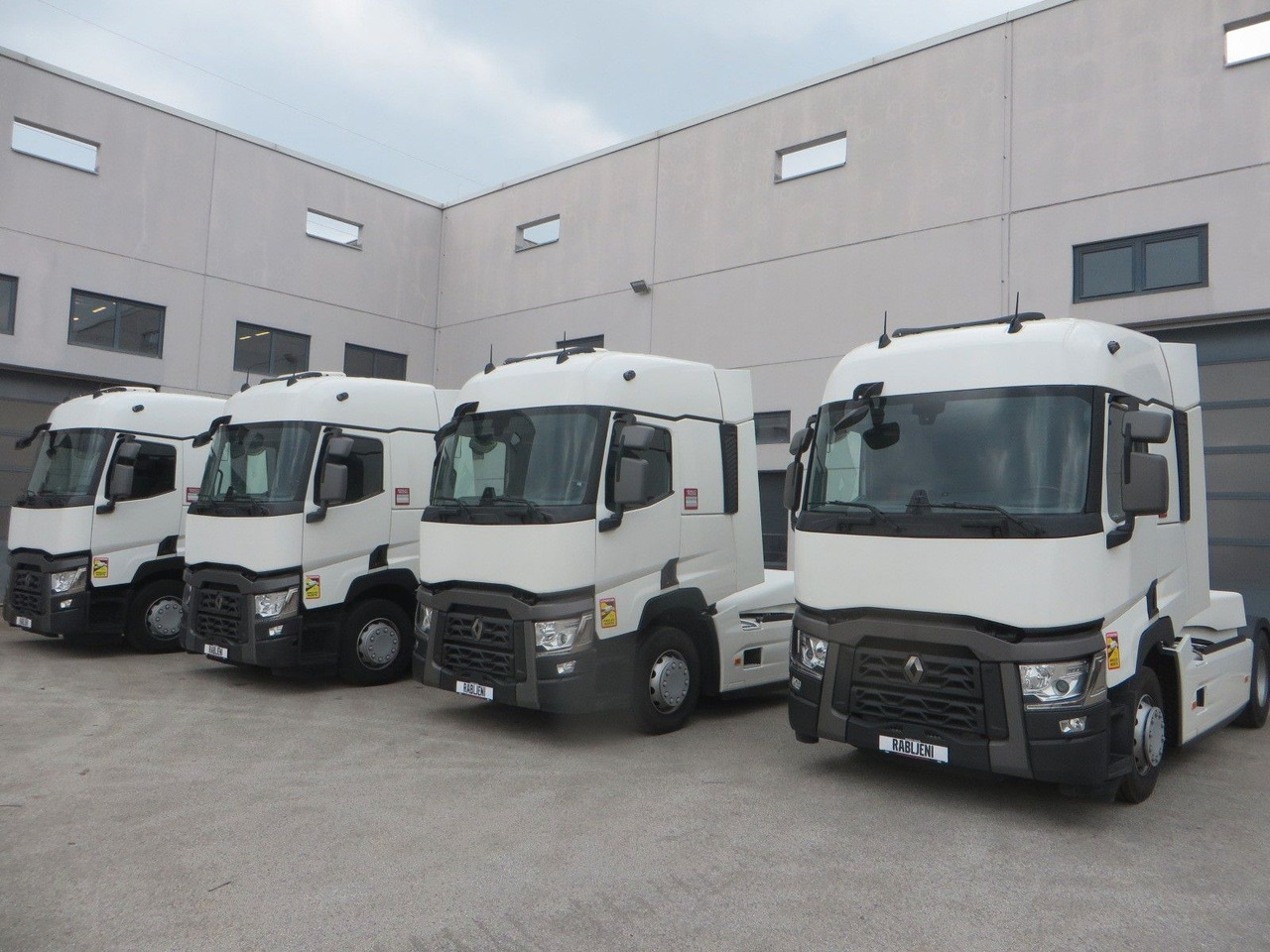 יחידת טרקטור Renault T480 SC 4x2Tractor SELECTION: תמונה 1