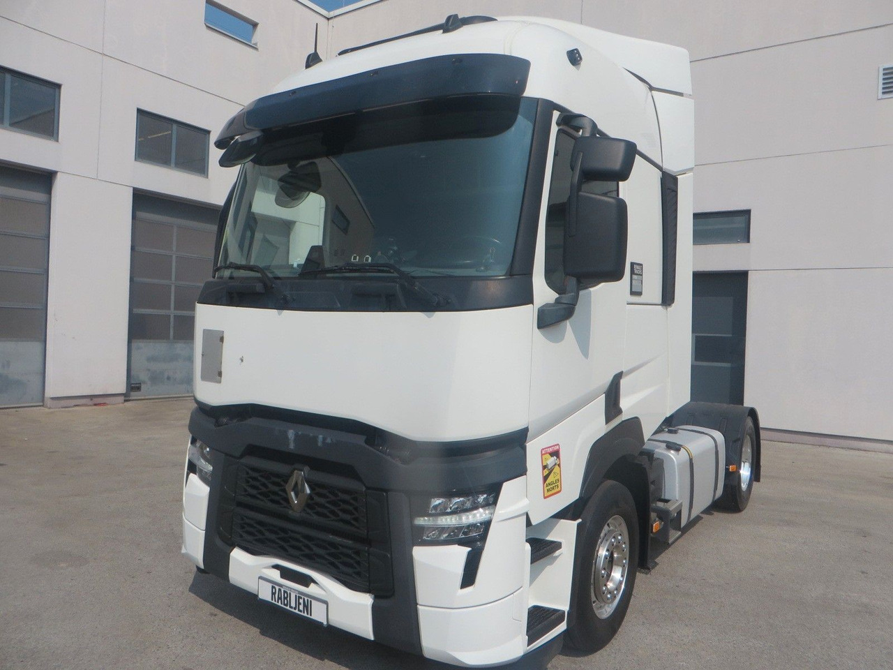 Renault T480 SC 4x2Tractor - יחידת טרקטור: תמונה 1 Renault T480 SC 4x2Tractor - יחידת טרקטור: תמונה 1