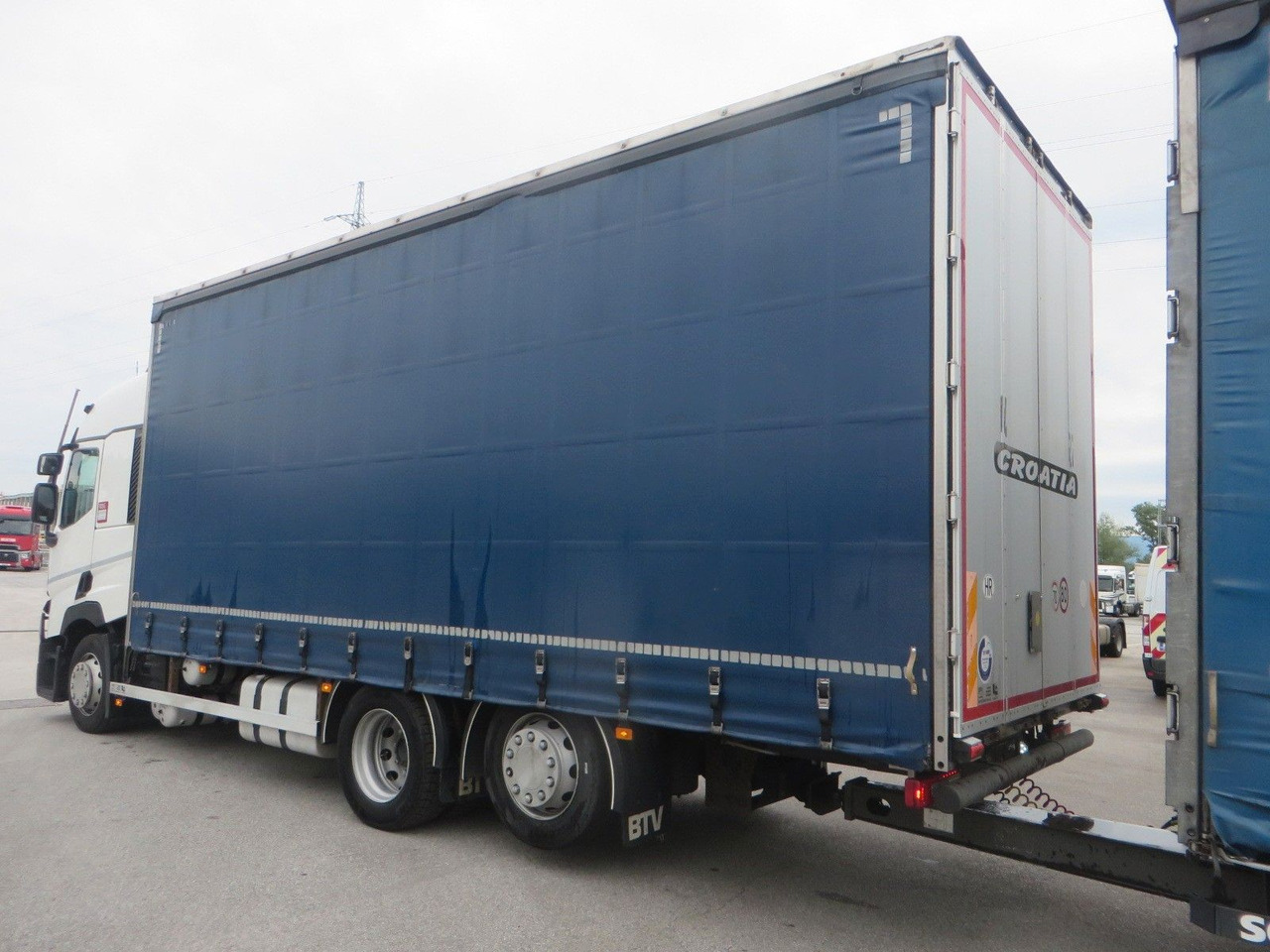 Renault T480 SC 6x2 Tandem jumbo 116m3 - משאית וילונות צד: תמונה 5 Renault T480 SC 6x2 Tandem jumbo 116m3 - משאית וילונות צד: תמונה 5
