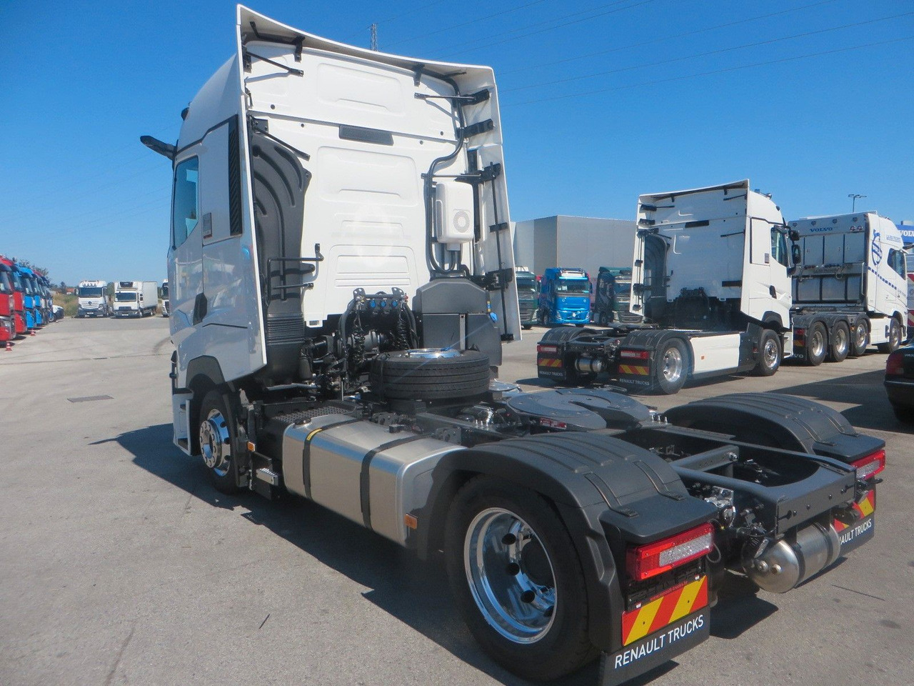 Renault T520 HSC 4x2Tractor mega NEW!! TOP EQUIPMENT - יחידת טרקטור: תמונה 4 Renault T520 HSC 4x2Tractor mega NEW!! TOP EQUIPMENT - יחידת טרקטור: תמונה 4