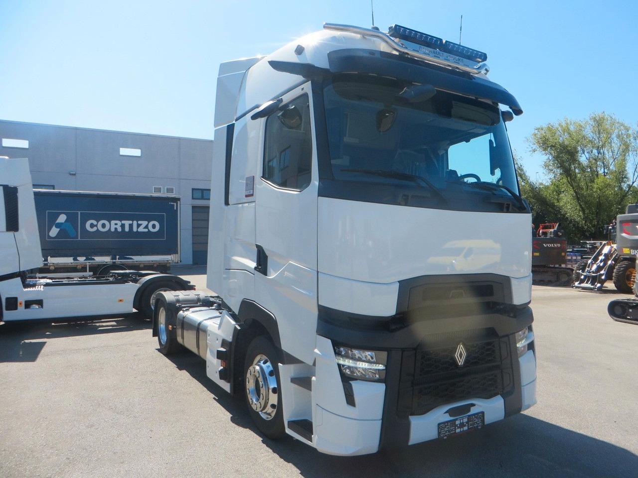 Renault T520 HSC 4x2Tractor mega NEW!! TOP EQUIPMENT - יחידת טרקטור: תמונה 2 Renault T520 HSC 4x2Tractor mega NEW!! TOP EQUIPMENT - יחידת טרקטור: תמונה 2