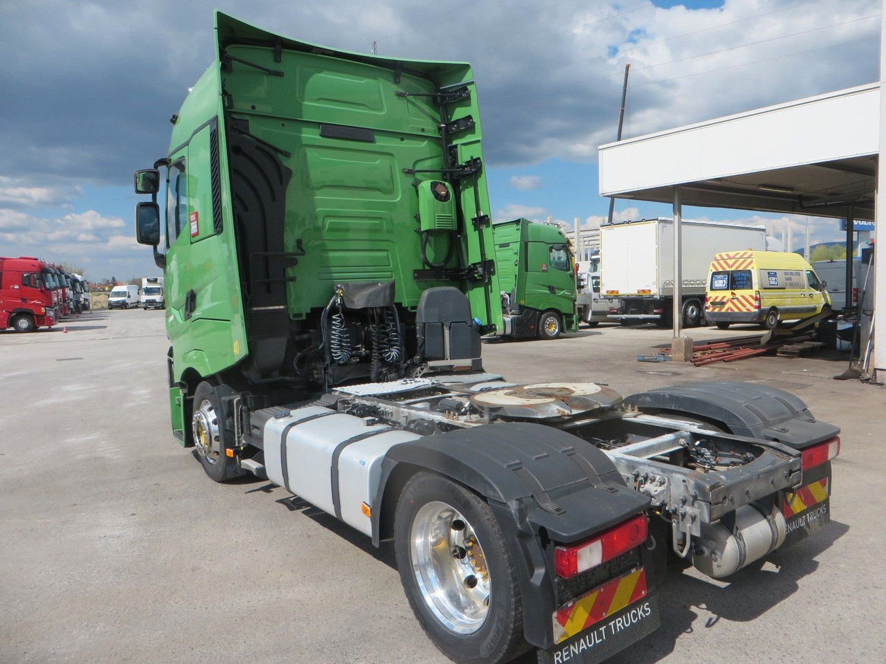 Renault T520 HSC 4x2Tractor mega Retarder PeterPan - יחידת טרקטור: תמונה 4 Renault T520 HSC 4x2Tractor mega Retarder PeterPan - יחידת טרקטור: תמונה 4
