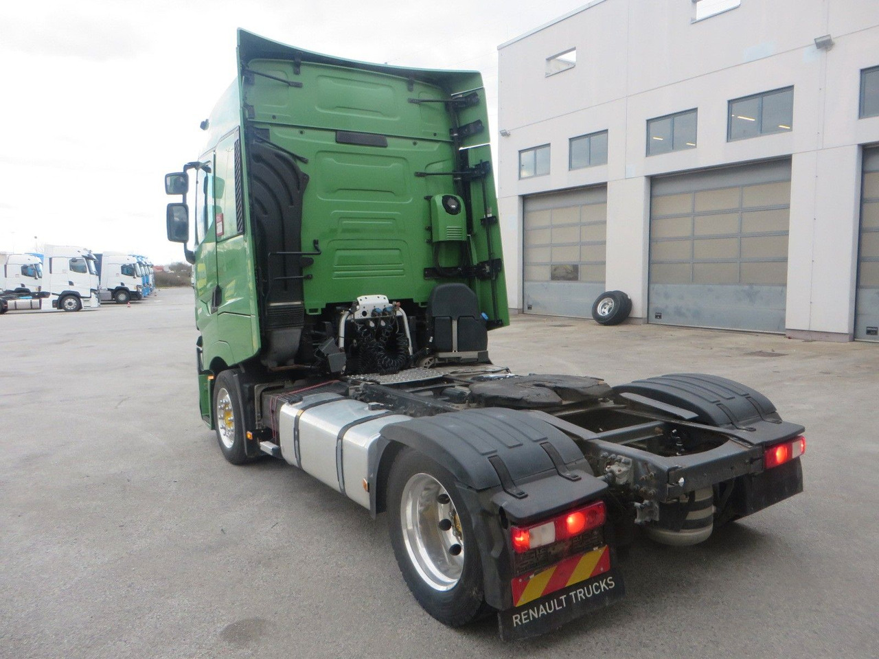 Renault T520 HSC 4x2Tractor mega Retarder - יחידת טרקטור: תמונה 4 Renault T520 HSC 4x2Tractor mega Retarder - יחידת טרקטור: תמונה 4