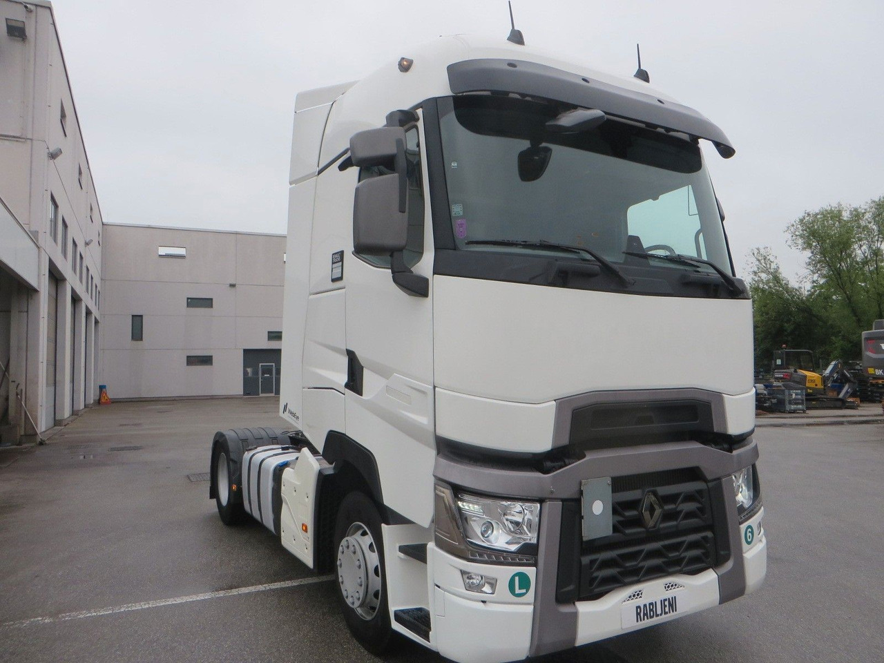 Renault T520 HSC 4x2Tractor - יחידת טרקטור: תמונה 2 Renault T520 HSC 4x2Tractor - יחידת טרקטור: תמונה 2